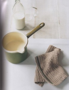 Crochet dishcloth by Erika Knight, photographed by Yuki Sugiura, styled by Charis White