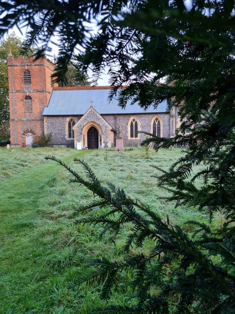 This image has an empty alt attribute; its file name is wp-17293312480635978863290939658740.jpg